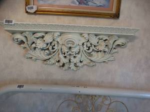 lot 1239 image: Beautiful 30 Wide Shelf - Sconce
