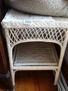 lot 1297 image: 17 x 17 White Wicker End Table