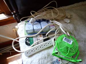 lot 1299 image: Lot of Wireless Outlets  Small Extension Cords  Fan