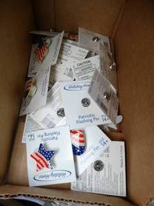 lot 1317 image: Box Of Patriotic Pins