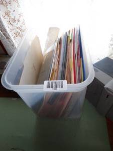 lot 1392 image: Plastic File Organizer