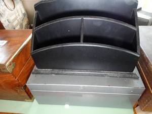 lot 1391 image: Desk Organizer and Metal File Card Holder