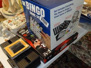 lot 1444 image: Game Time  Bingo  Yahtzee  Card Sorter