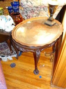 lot 1449 image: Antique Glass Topped End Table Floral Design on Top