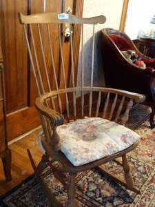 lot 1471 image: Old Wood Rocking Chair