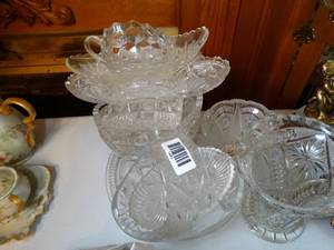 lot 1489 image: Lot of Clear Pressed Glass Decor