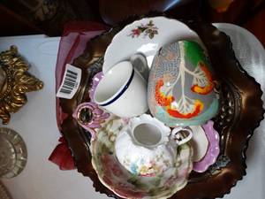 lot 1490 image: Mixed Lot of Decorative Glass  Carnival  Etc