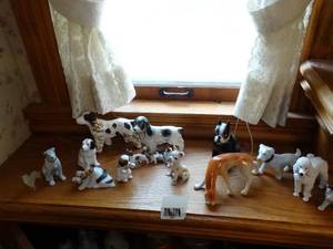 lot 1506 image: This is For the Dog Lovers  Collectible International Lot