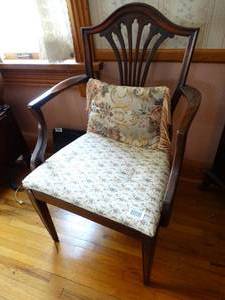 lot 1517 image: 2 Unique Mahogany Dining Chairs