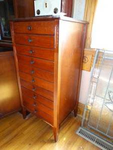 lot 1536 image: 10 Drawer Dining Cabinet