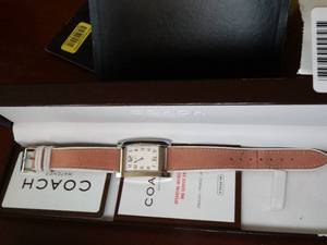 lot 1558 image: Coach Watch - new in box