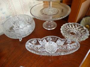lot 1576 image: Clear Pressed Glass and Crystal Lot of Collectibles