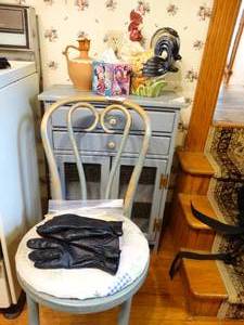 lot 1592 image: 2 Old Blue Chairs - Rooster Cookie Jar - Misc Vessel