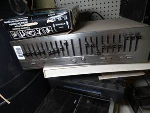 lot 1677 image: BSR EQ-110X Stereo Equalizer