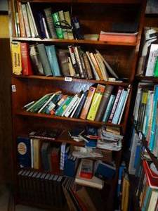 lot 1722 image: Lot of Books  Contents on Shelves