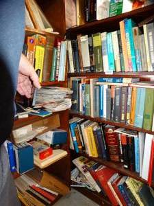 lot 1728 image: Quality Wood Bookshelf wo Contents