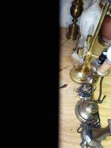 lot 1803 image: Middle Row Of Table Lamps  wo Shades