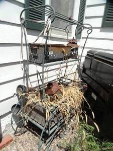 lot 1913 image: Rolling Metal Garden Cart w Contents
