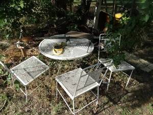 lot 1950 image: White Metal Table and 3 Chairs