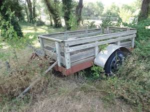 lot 1954 image: 4Ft x 8Ft Trailer