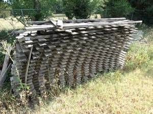 lot 1959 image: Picket Fence Sections  Lot