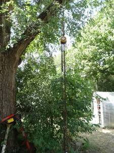 lot 1992 image: Chain Hoist