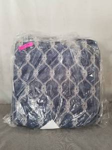 lot 70667 image: ESSENTIAL GARDEN OUTDOOR PATIO CHAIR SEAT PADS SET OF 2