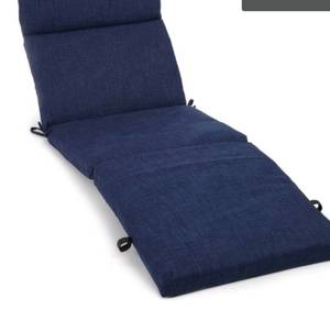 lot 70668 image: BLAZING NEEDLES 72 INCH ALL WEATHER OUTDOOR CHAISE CUSHION