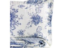 lot 70691 image: TOILE AND BAMBOO STRIPES REVERSIBLE COTTON QUILT SET FULLQUEEN