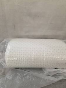 lot 70696 image: Subrtex Natural Latex Foam Pillow
