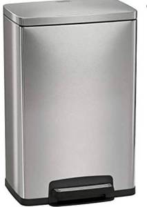 lot 38925 image: TRAMONTINA 13 GALLON STEP WASTEBASKET