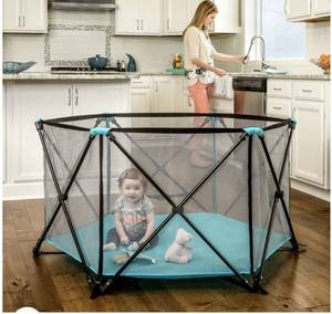 lot 49048 image: REGALO BLUE POP-UP PLAYARD