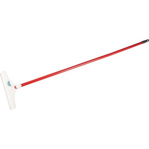 lot 49107 image: Roberts-70-127-3 Carpet Rake And Groomer
