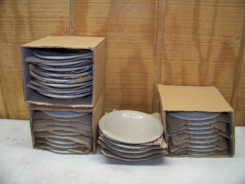 lot 16 image: 30 Sysco Coffee Cup Saucers