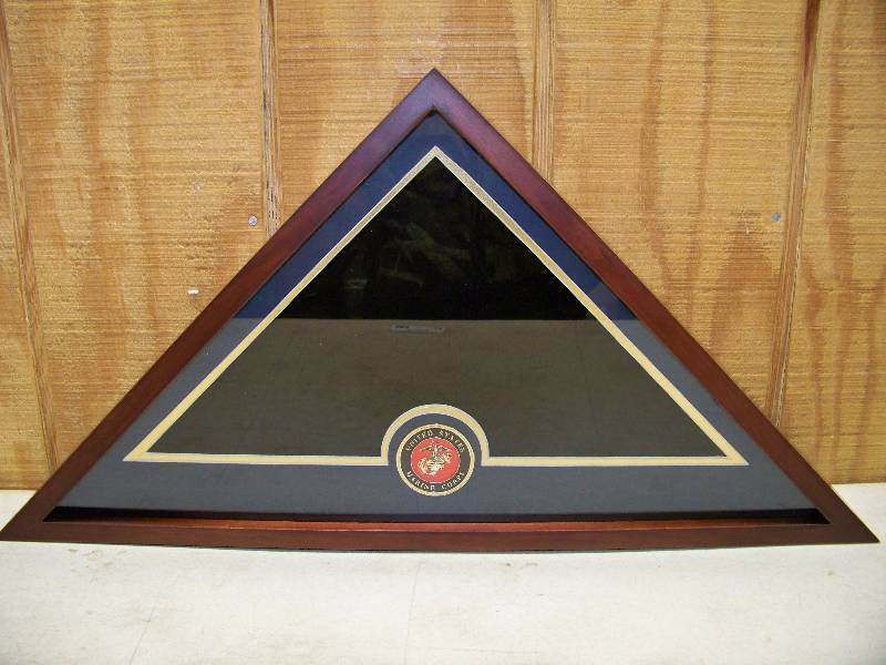 lot 23 image: United States Marine Corps Flag Display Case