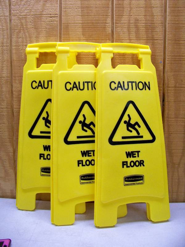 lot 49 image: 3 Rubbermaid Wet Floor Signs