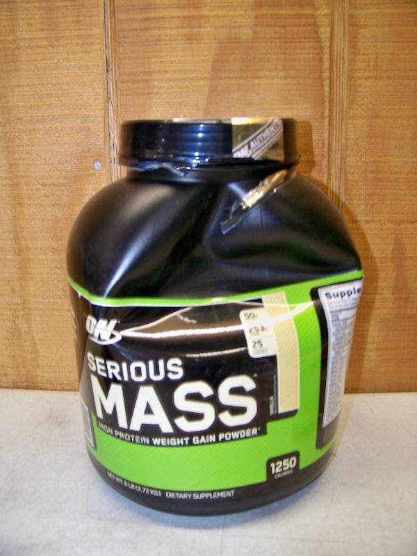 lot 221 image: Serious Mass High Protein Weight Gain Powder