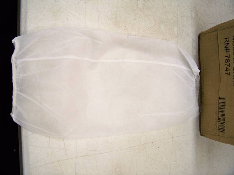 lot 308 image: 1000 Radnor Sleeve Covers