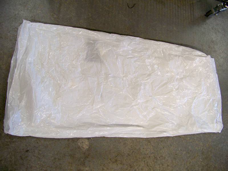 lot 397 image: Roll of 500 Dress or Dry Cleaner Bags
