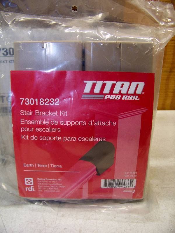 lot 466 image: Case of 6 Tital Pro Rail Stair Bracket Kits