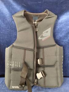 lot 12102 image: ONEIL ASSAULT MEDIUM LIFE JACKET NYTROLITE TECH