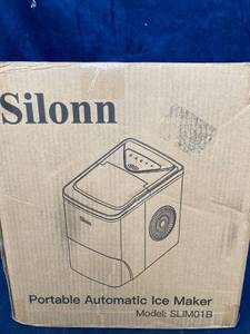lot 12170 image: SILONN PORTABLE AUTOMATIC ICE MAKER MODEL SLIM01B