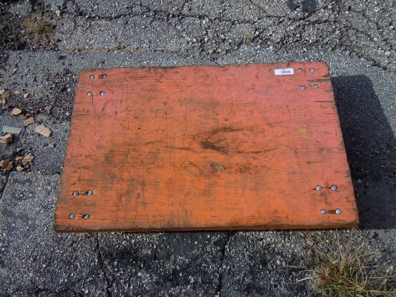 lot 266 image: Wooden Rolling Dolly