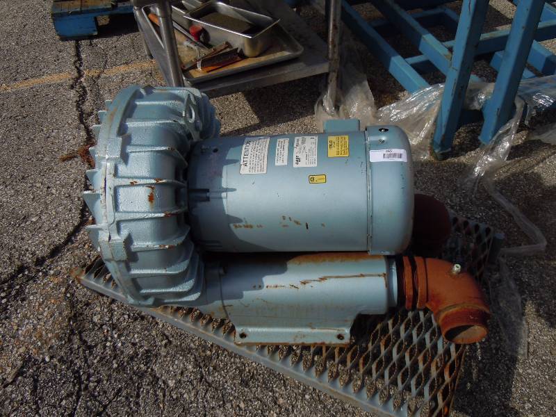 lot 265 image: Gast Regenair Oilless Regenerative Blower 5 HP
