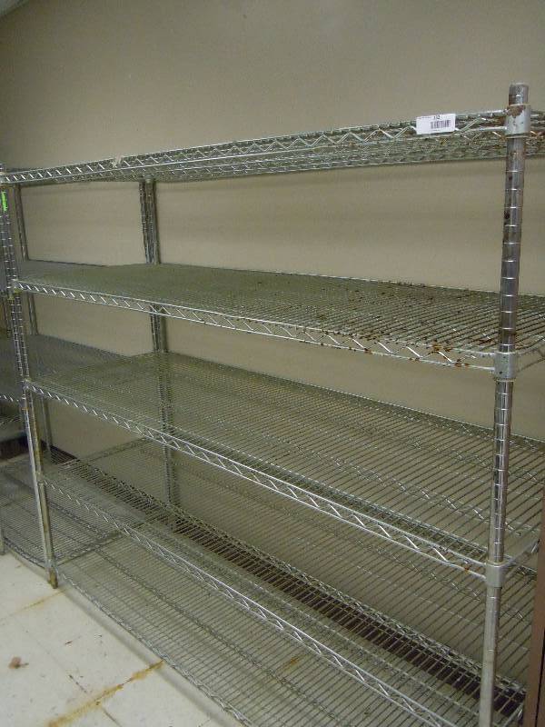 lot 132 image: Metro Rack Shelf