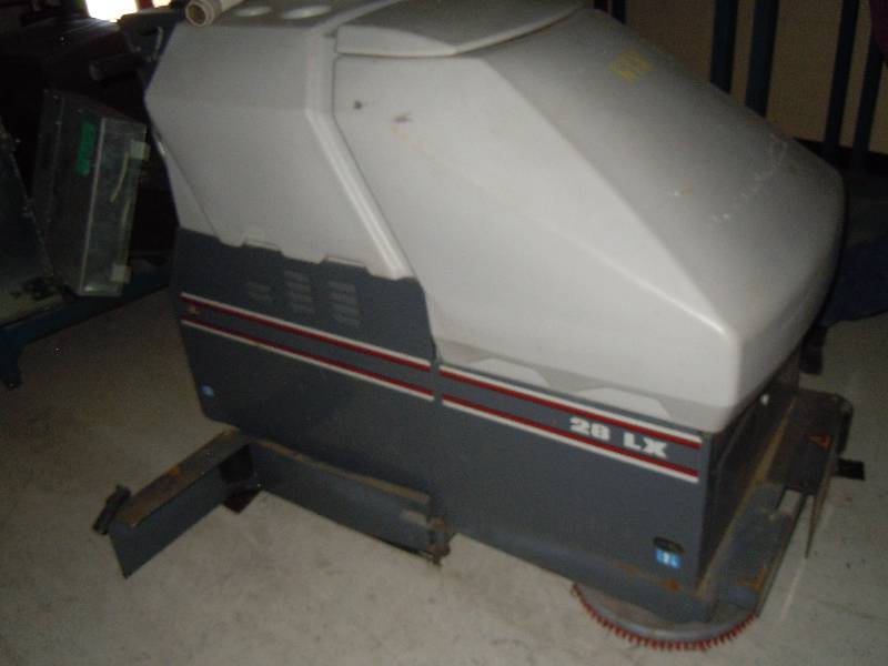 lot 16 image: Advance Floor Scrubber Industrial