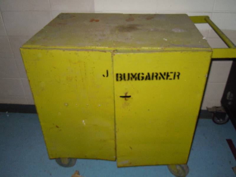 lot 301 image: Rolling Parts Cart