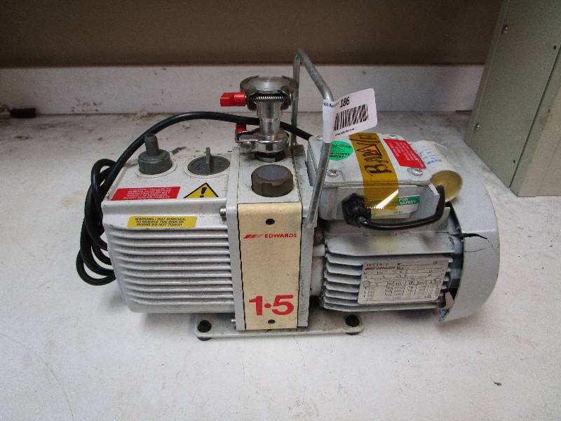 lot 186 image: EDWARDS E2M1.5 ROTARY VANE VACUUM PUMP