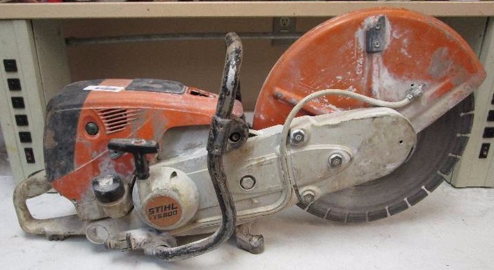 lot 29 image: Stihl TS800 Cut Off Saw
