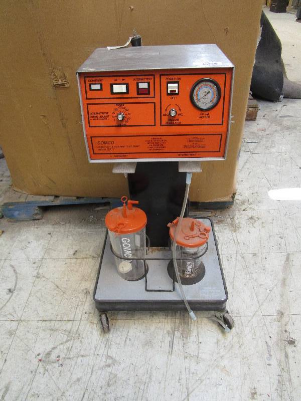 lot 194 image: Gomco Model 6037 ConstantIntermittent Gastric Drainage Aspirator